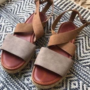 Roxy Sandals